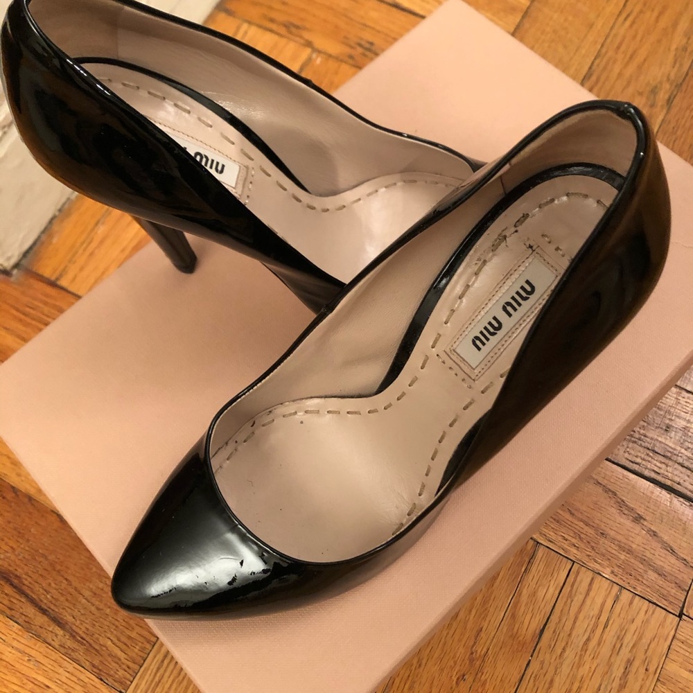 Miu Miu Patent Leather Black Pumps - Picture 8 of 8